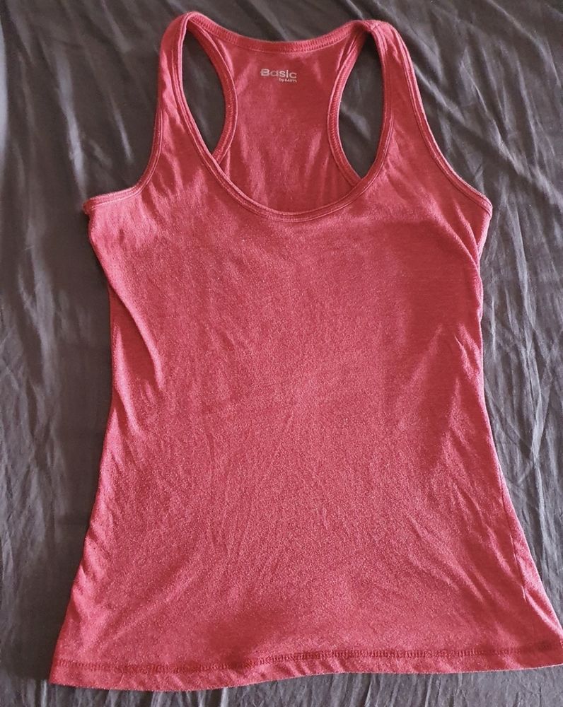 d�bardeur rouge Mim S 2 Monistrol-sur-Loire (43)