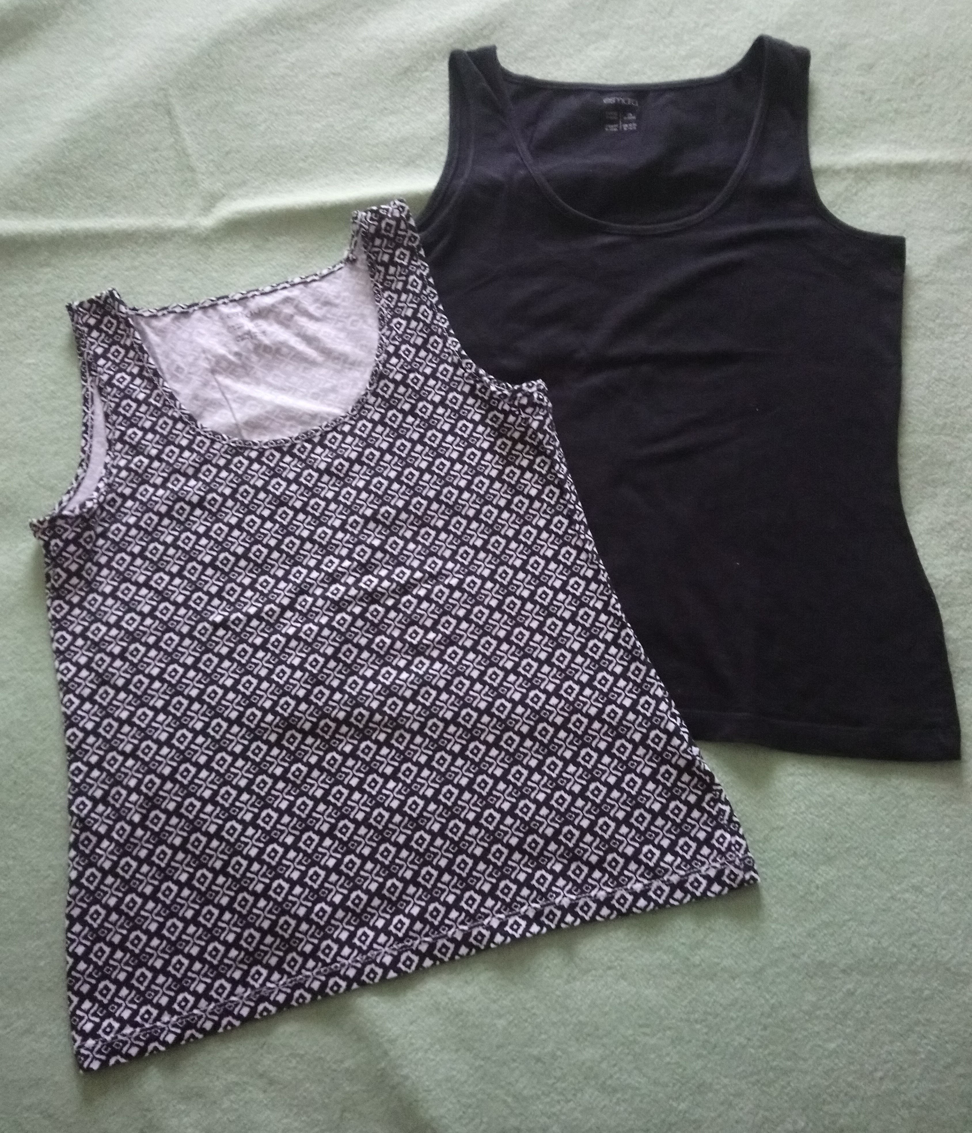 Lot de 2 d�bardeurs Esmara 12 La Courneuve (93)