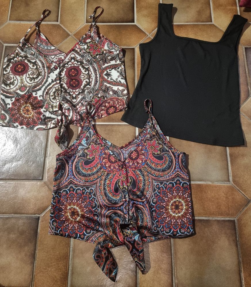 Lot de 3 d�bardeurs noir et multicolore pour femme taille M 3 Vulbens (74)