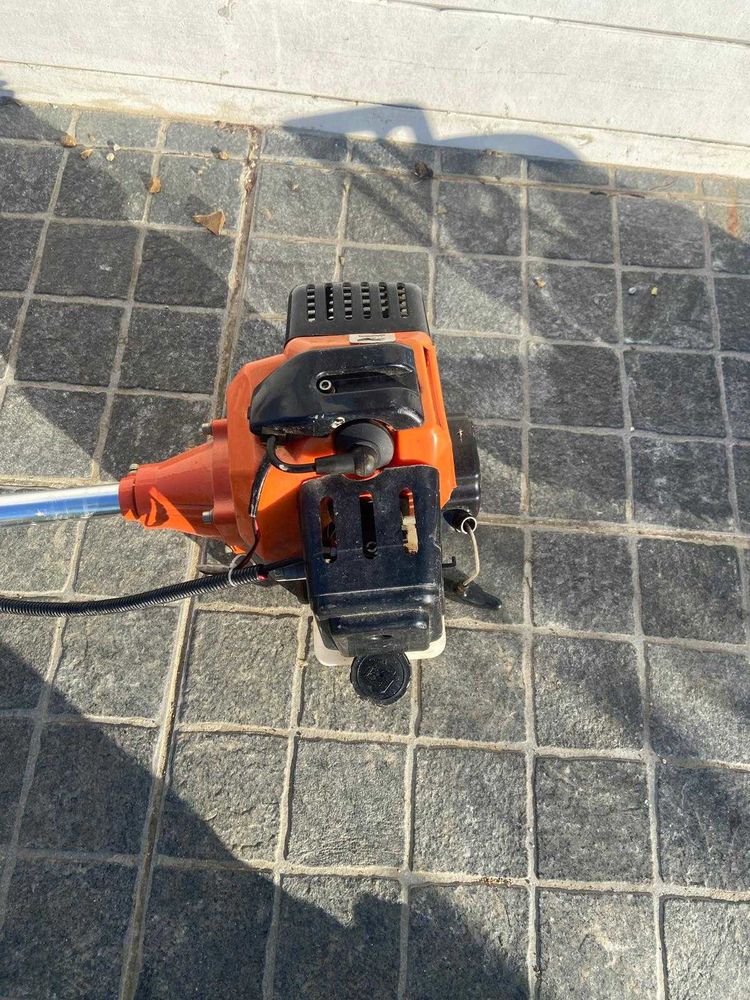 D�broussailleuse 50cc 90 Amilly (45)