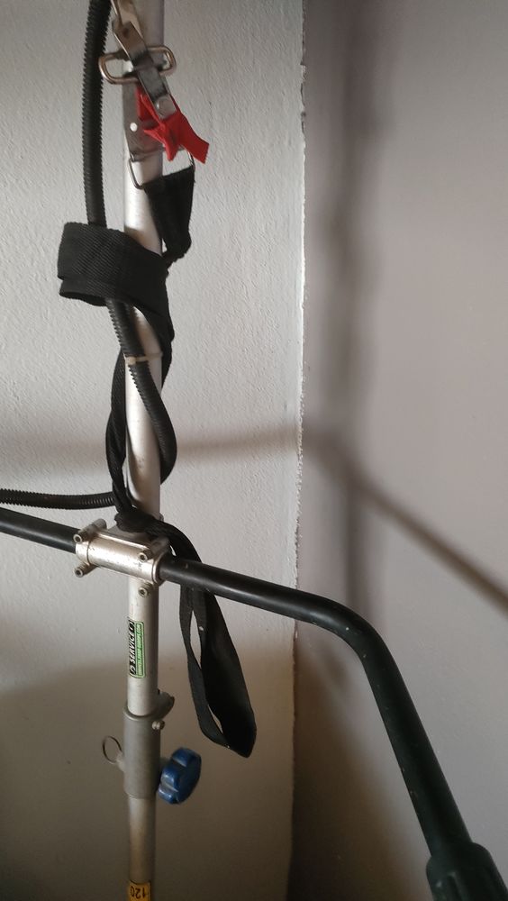 D�broussailleuse et coupe bordure thermique 150 Le Carbet (97)