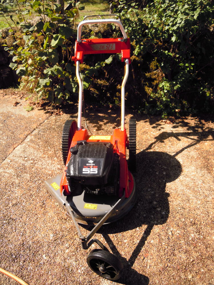 DEBROUSSAILLEUSE SARP 480 Saint-Bressou (46)