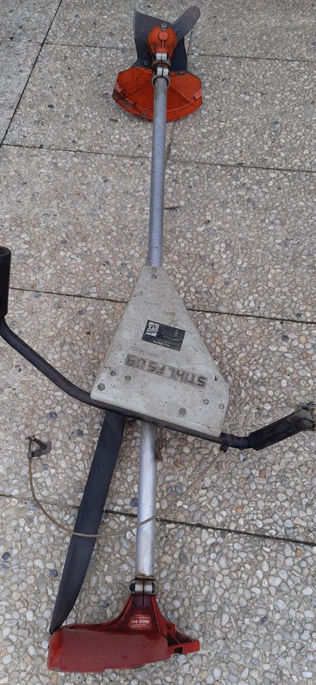 D�broussailleuse 40 Monts�rs (53)