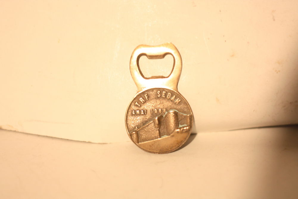 D�capsuleur  Table ronde 
15 Li�vin (62)