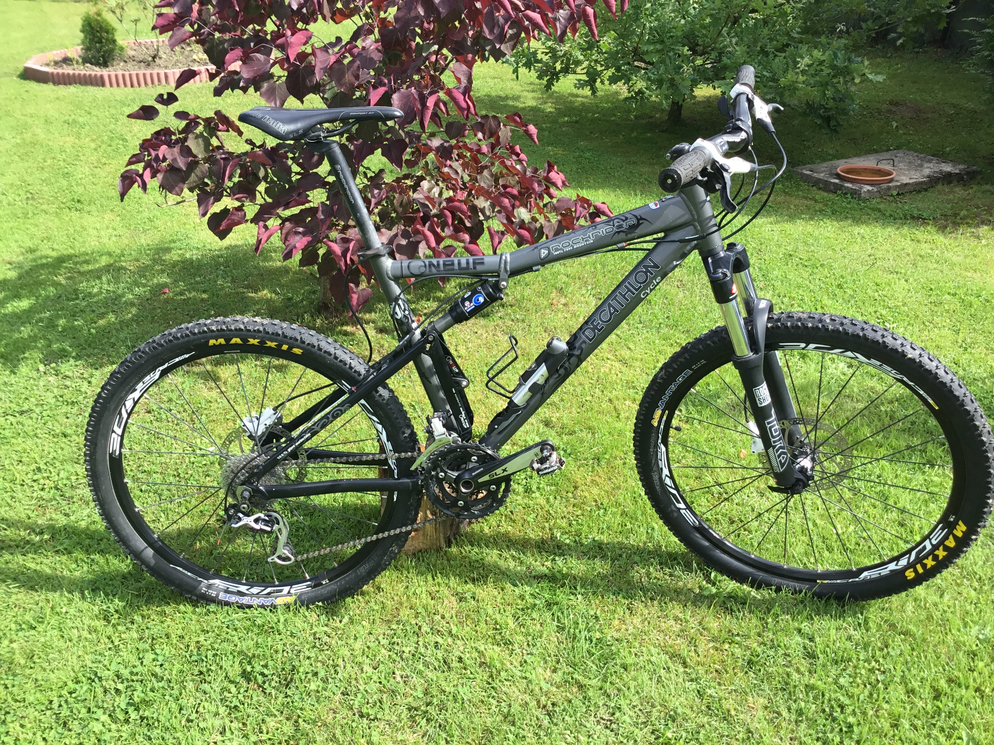 VTT d�cathlon N-E-U-F Rockrider 300 Fourmies (59)