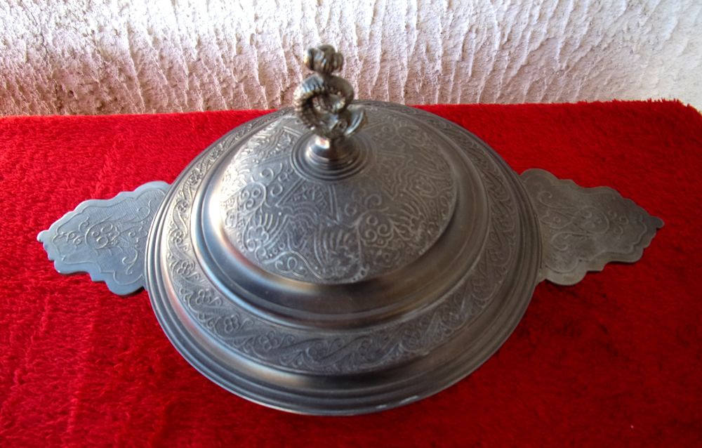 ART D�CO - 
BONBONNI�RE �TAIN -
30 G�menos (13)