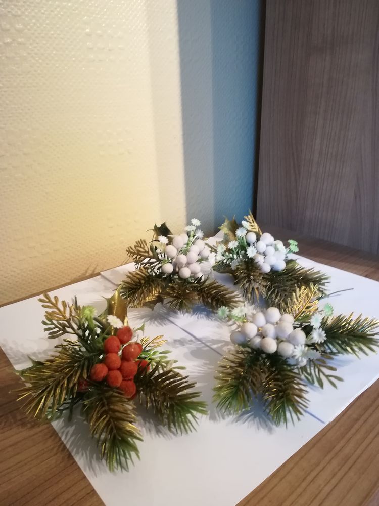 DECO NOEL /centre table / sapin / couronne/ bouquet
0 Mouvaux (59)