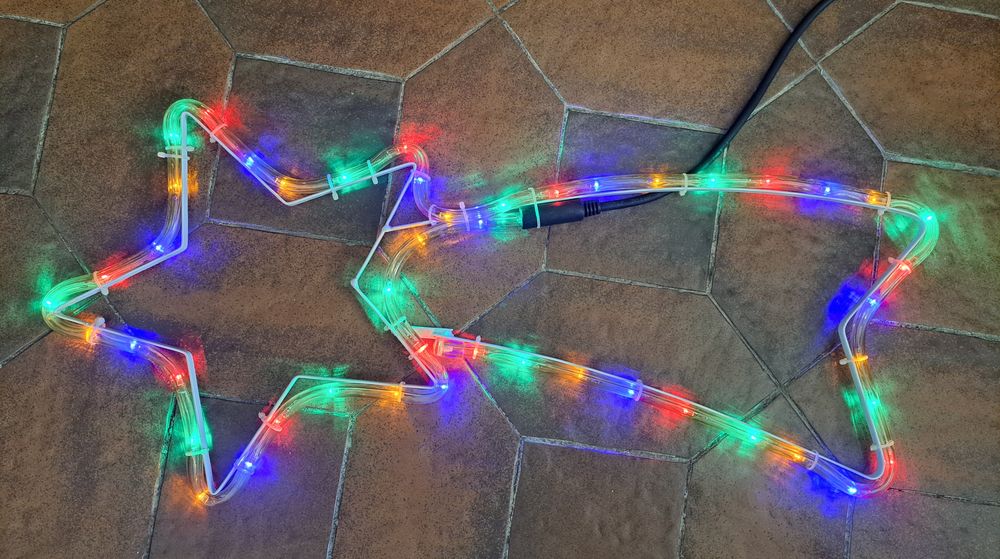 D�co de No�l : �toile filante lumineuse 20 Marignane (13)