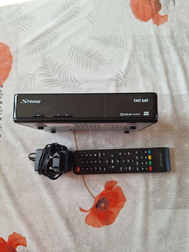 D�codeur  tnt 10 Saint-Gilles (30)