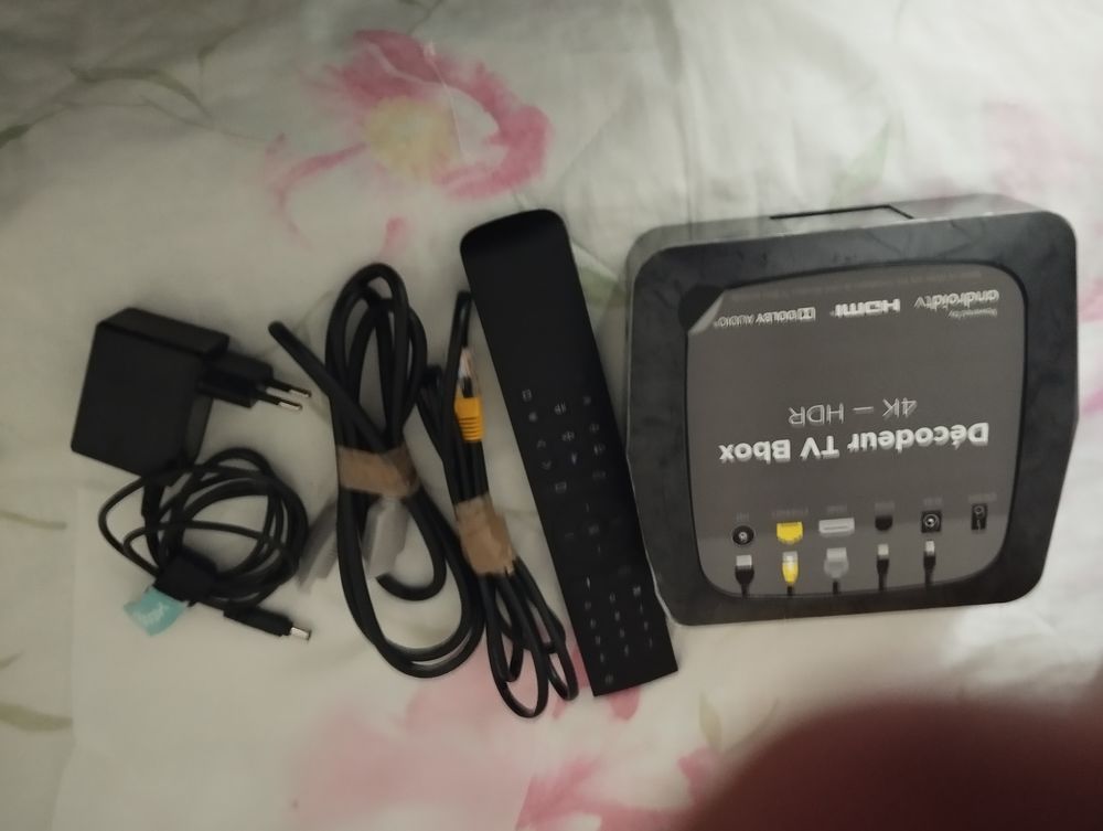 decodeur4k andro�de 43 Aix-en-Provence (13)