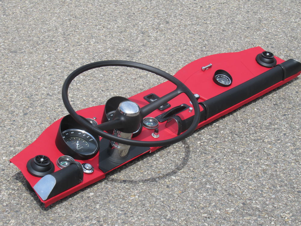 D�coration murale Tableau de bord PANHARD 1963. 560 Tavel (30)