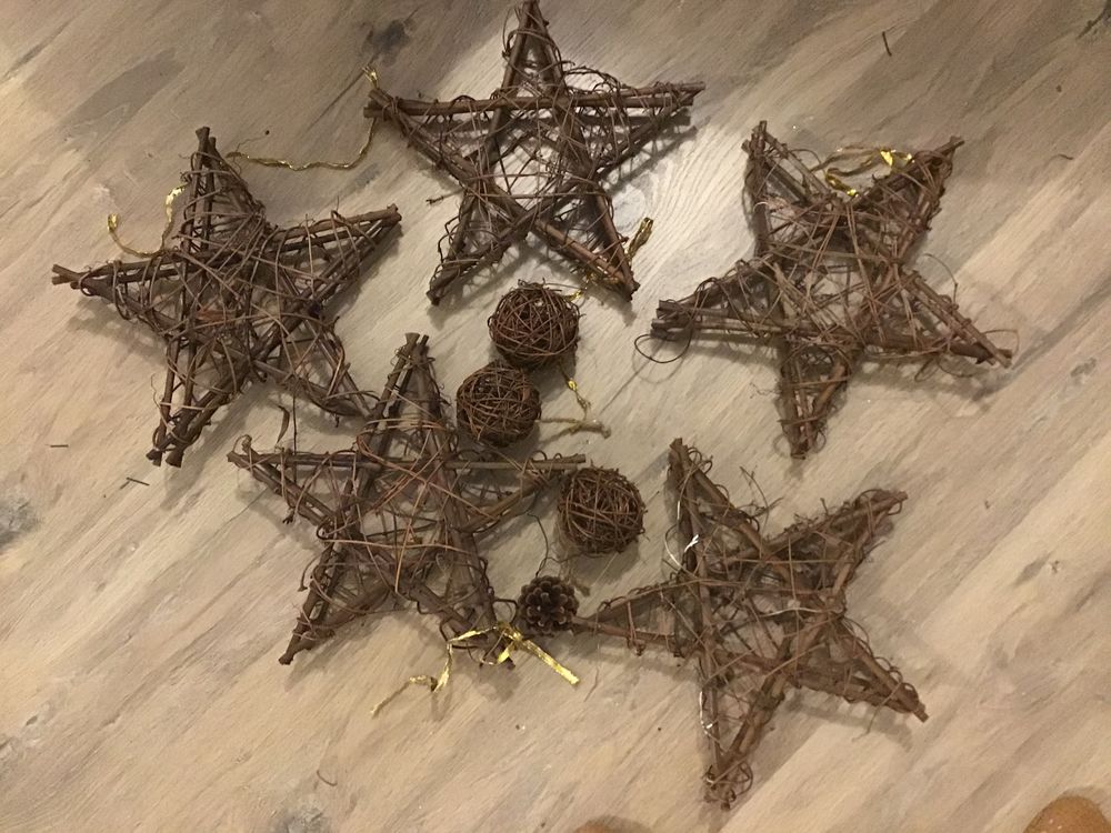 Décoration Noël étoiles en bois  1 Crépy-en-Valois (60)