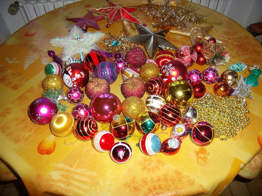 d�corations de NOEL 19 Saint-Romain-le-Puy (42)