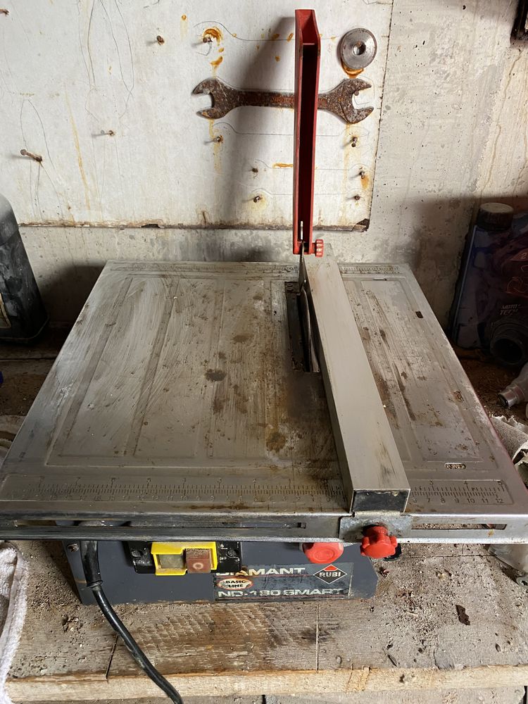 D�coupeuse � carrelage �lectrique 40 Le Puy-Sainte-R�parade (13)