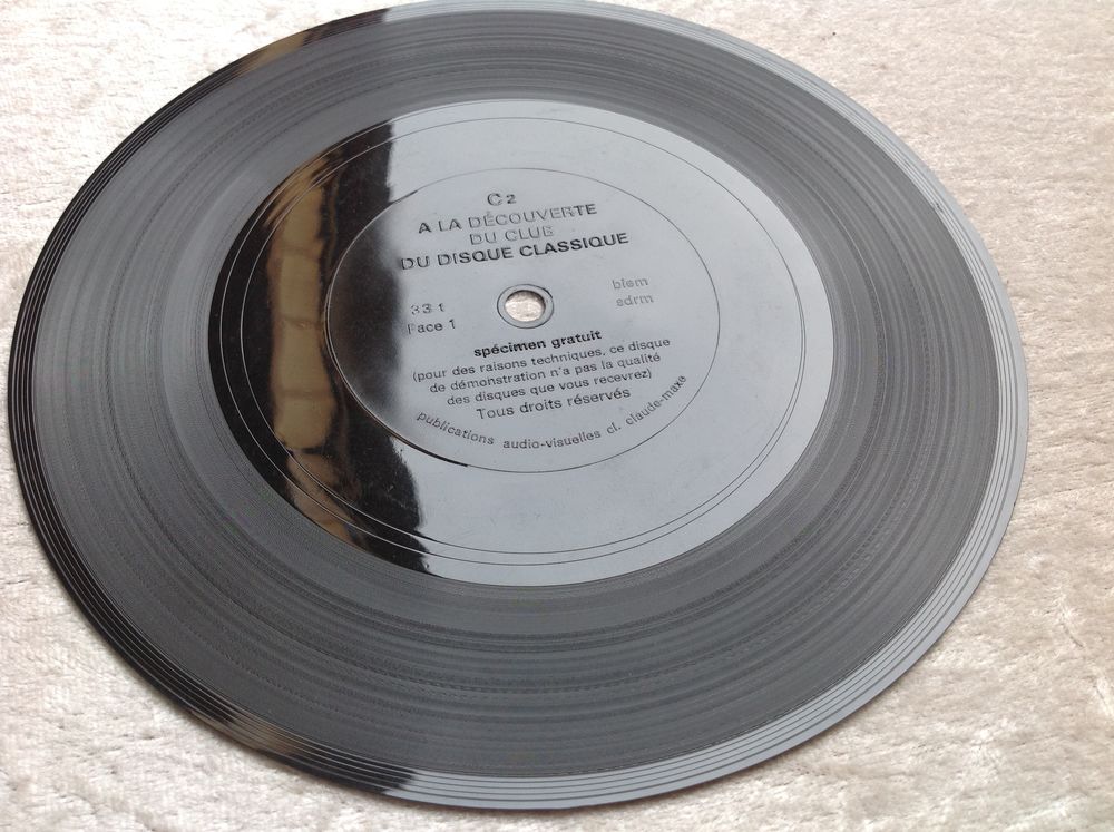 A LA D�COUVERTE DU CLUB DU DISQUE CLASSIQUE Envoi Possible
2 Tr�gunc (29)