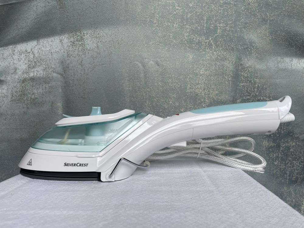 D�froisseur �  main Silvercrest �  Tr�s bon �tat �  12��� - Pratique et efficace pour d�froisser sans fer �  repasser ! 12 Paris 14 (75)