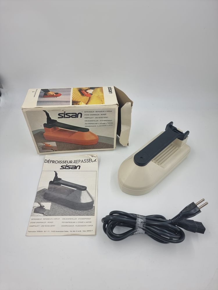 D�froisseur ? repasseur � vapeur Sisan orange et noire 4 Vulbens (74)