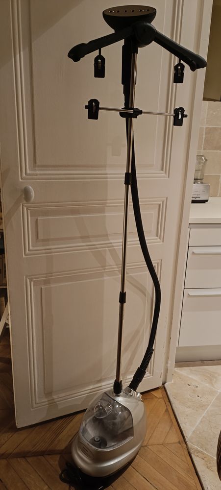 D�froisseur vapeur SteamOne H240 60 Paris 17 (75)