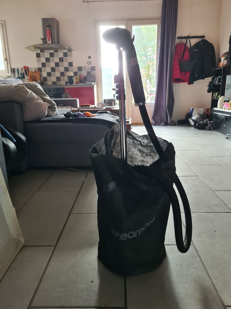 Defroisseur vapeur vertical 80 Villenave-d'Ornon (33)