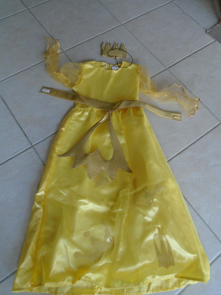 
D�guisement princesse de marque CESAR 10 Saint-Georges-l�s-Baillargeaux (86)