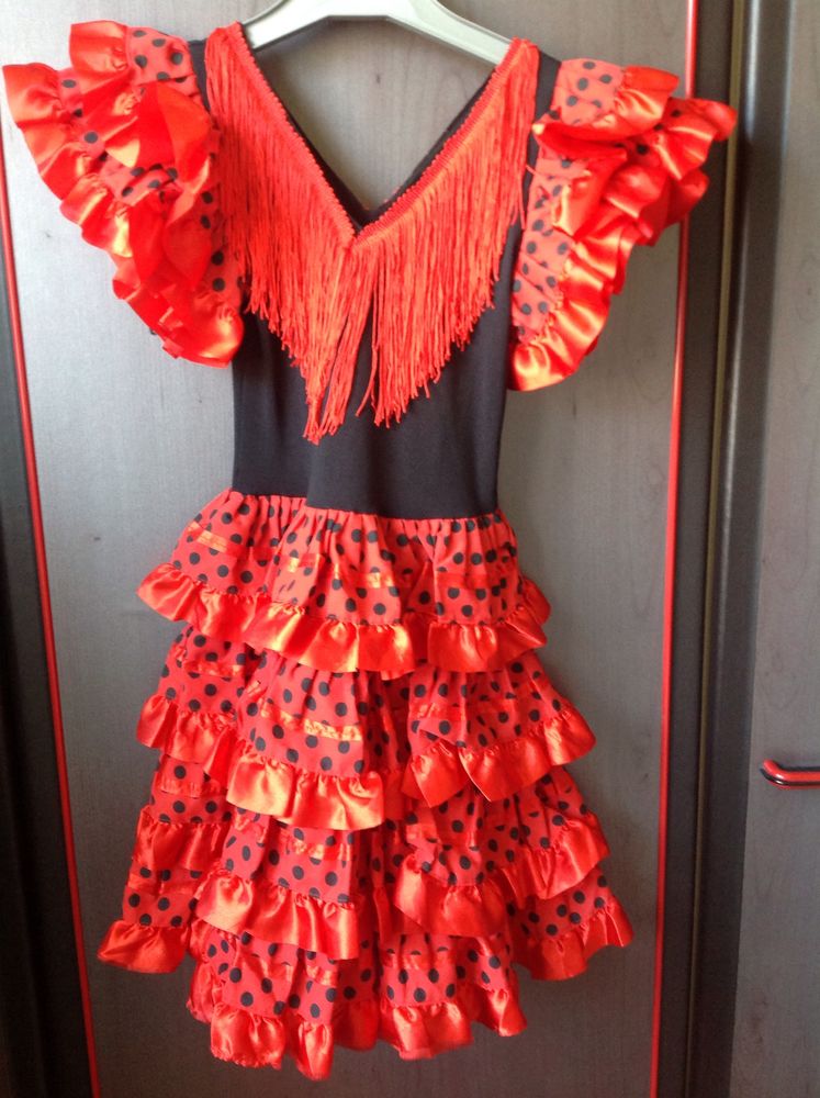 déguisement robe flamenco taille 6/8 ans 12 Brunoy (91)
