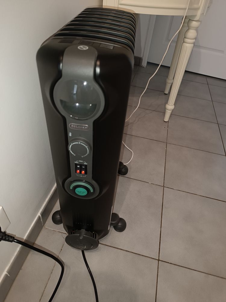Delonghi radiateur bain huile thermostatique 50 Tassin-la-Demi-Lune (69)