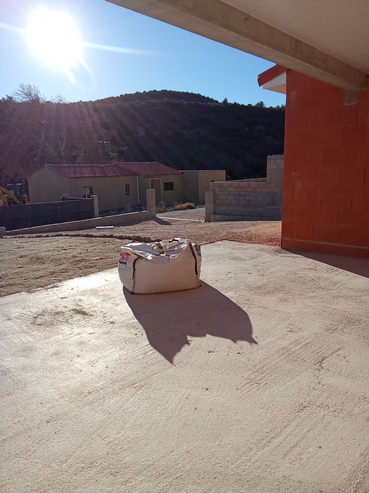 demi cube de sable de construction, environ 500 kg. 0 Tr�villach (66)