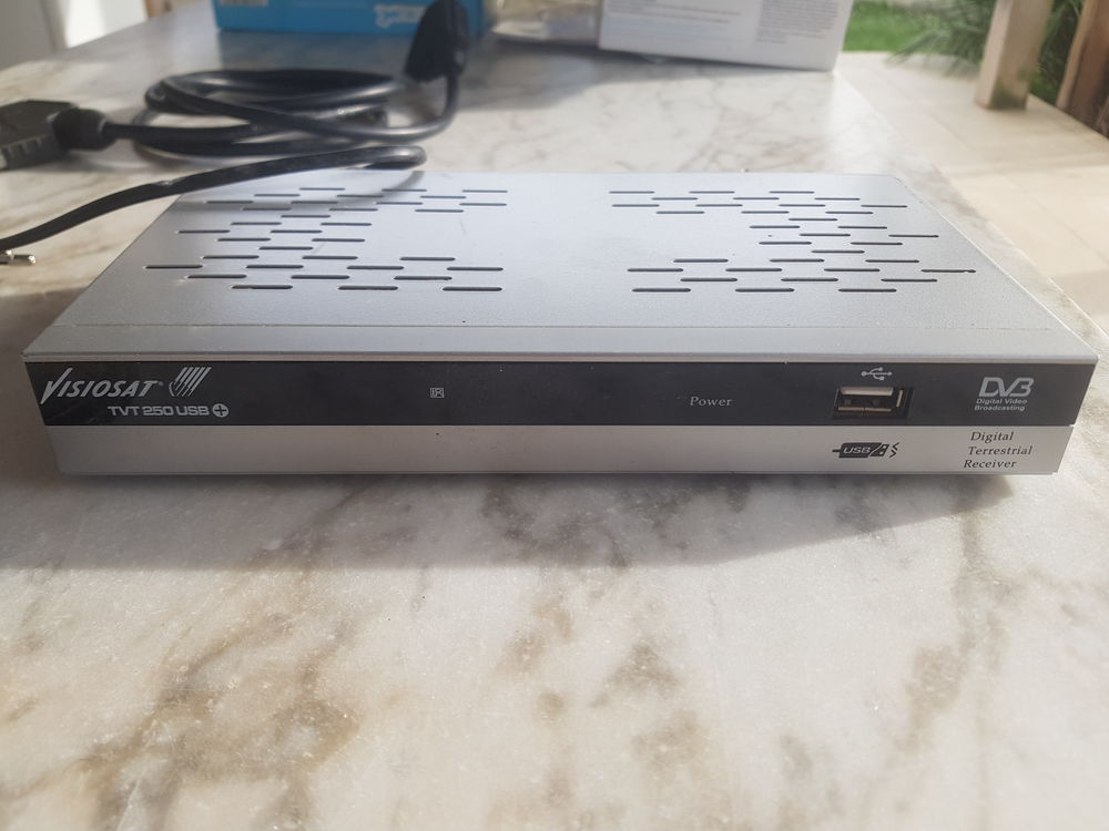 D�modulateur VISIOSAT 10 Sablonceaux (17)