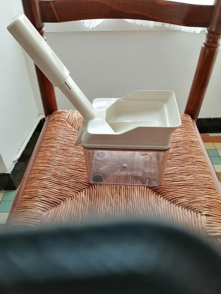 denoyauteur  cerises prunes 15 St Marsault (79)