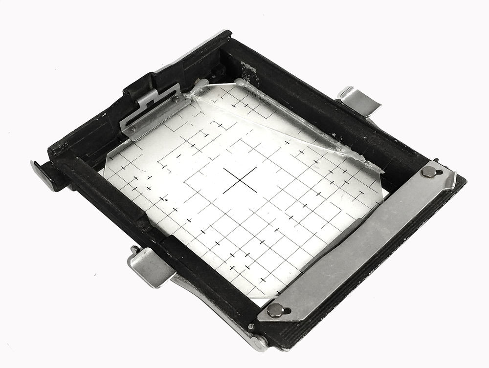 D�poli sur ch�ssis de chambre photographique Sinar 4x5 50 Creil (60)