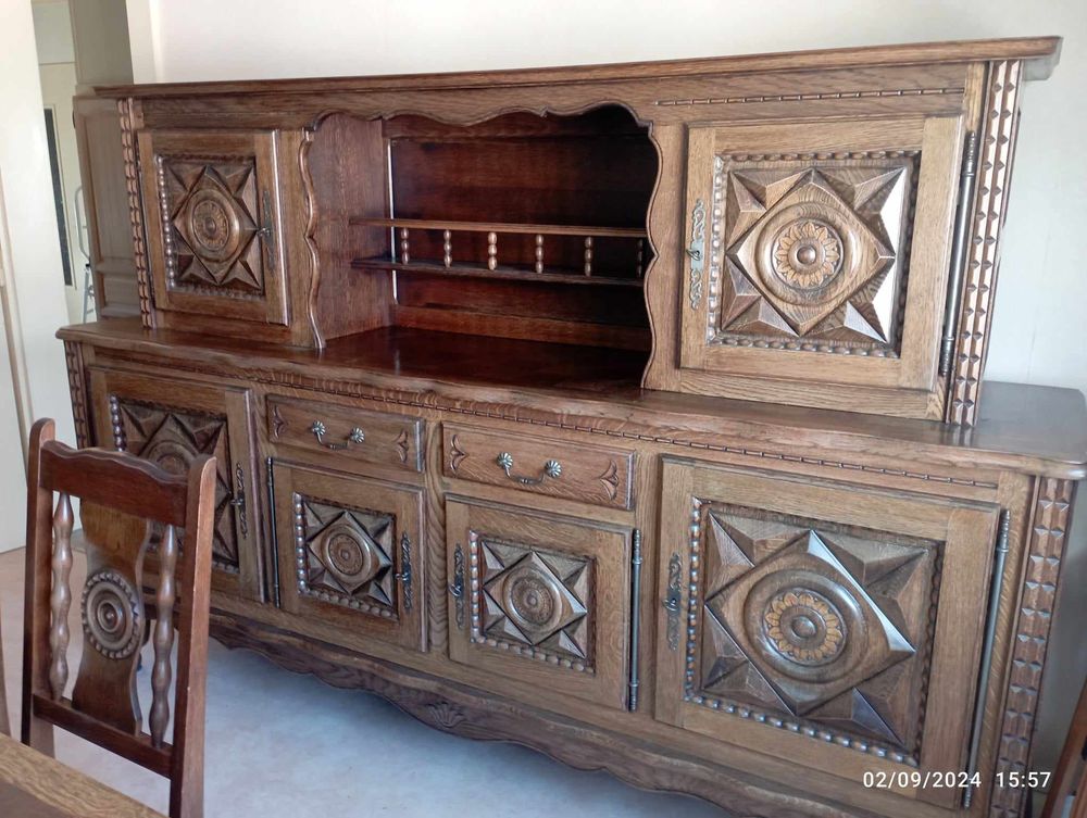 derni�re baisse de prix - salle � manger ch�ne massif 100 Seloncourt (25)