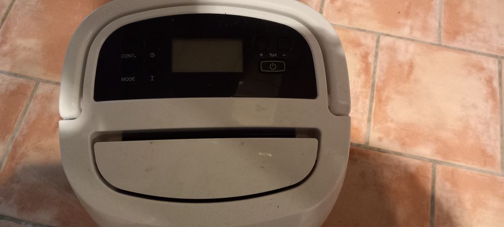 Deshumidificateur
140 Saint-Affrique-les-Montagnes (81)