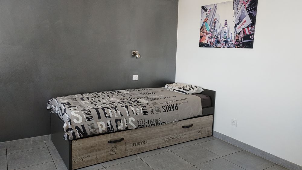 Lit Design 90x190 Enfant/Ado avec son Sommier & Matelas 180 Maureilhan (34)