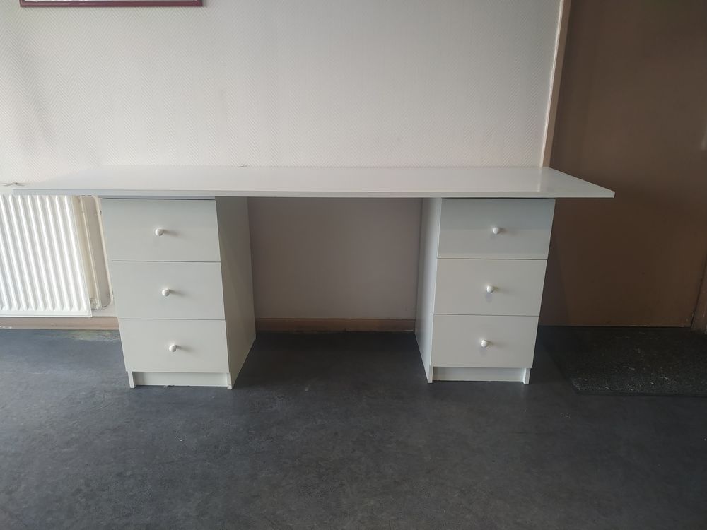 Desserte Bois et M�lamin� Blanc
75 Villeurbanne (69)