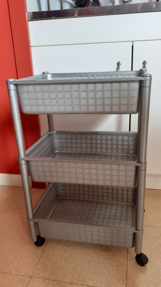 desserte plastique 5 Roanne (42)