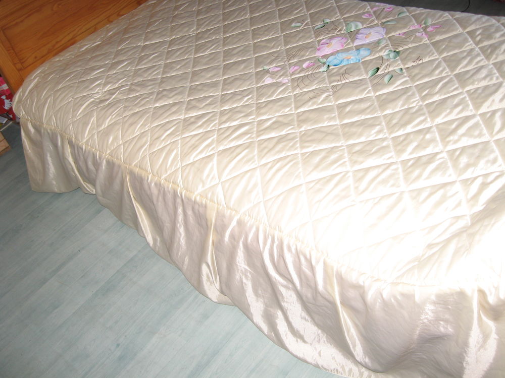 Dessus de lit matelass� 30 Barentin (76)