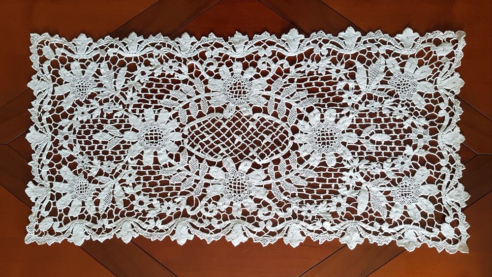 Dessus de table en dentelle macram� 20 Marignane (13)