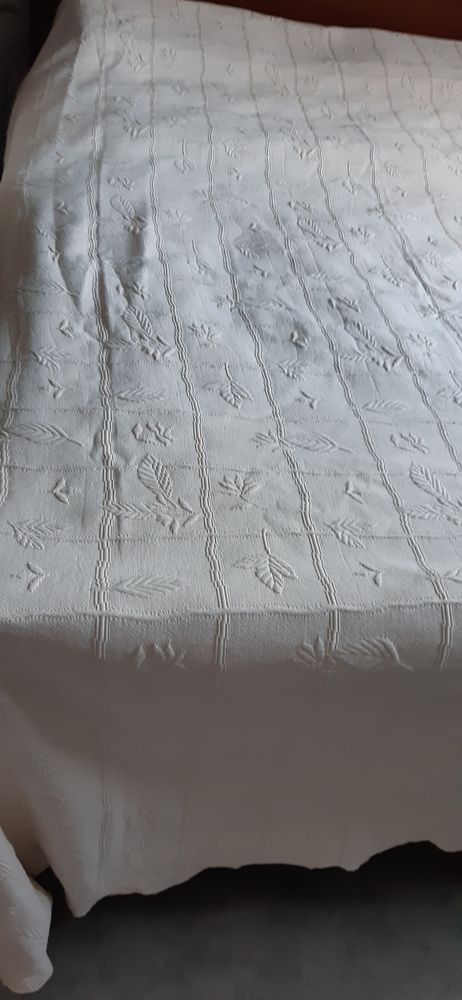 Dessus de lit 26 Louhans (71)