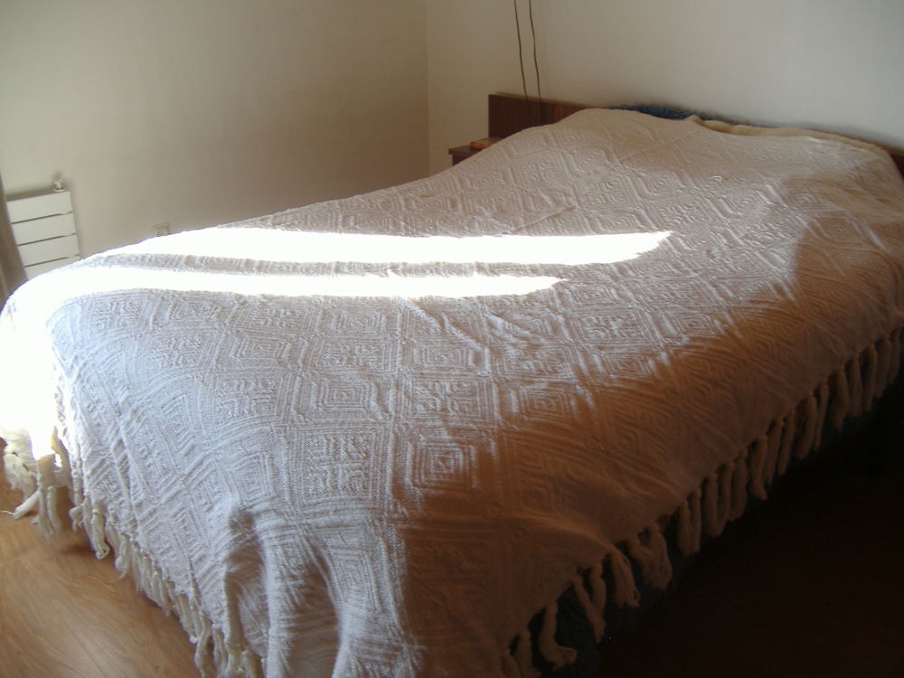  dessus de lit 15 Vieux-Charmont (25)