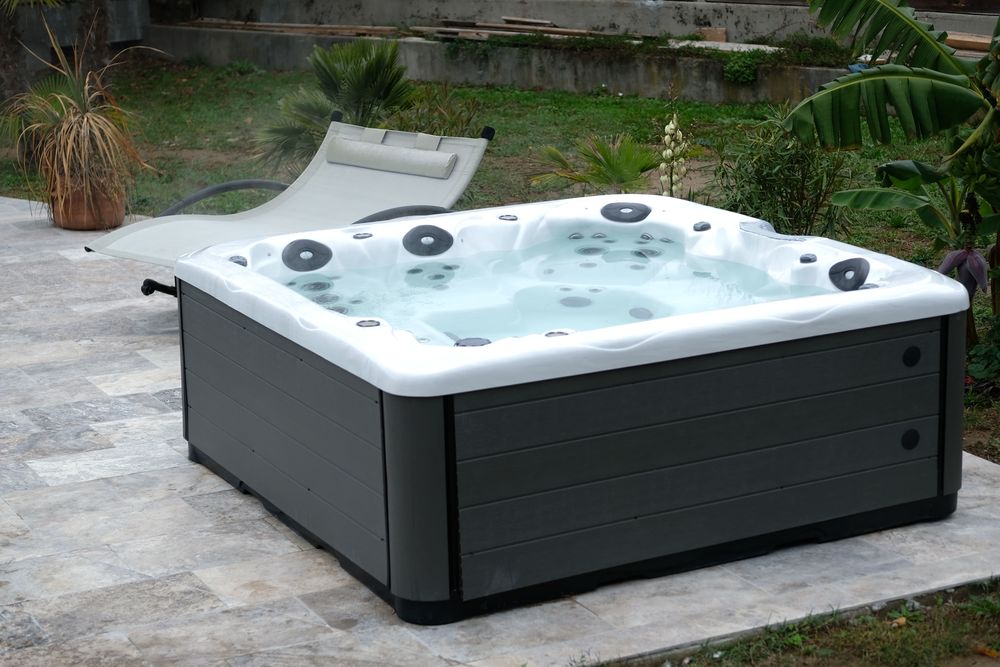 DESTOCKAGE Spa Catalina 8999 Annecy (74)