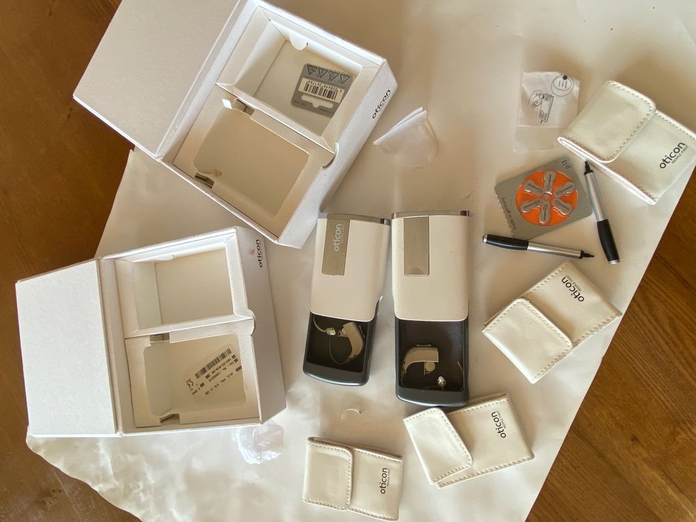 deux appareils auditifs marque OTICON AGIL PRO  avec boites, 50 Rambouillet (78)