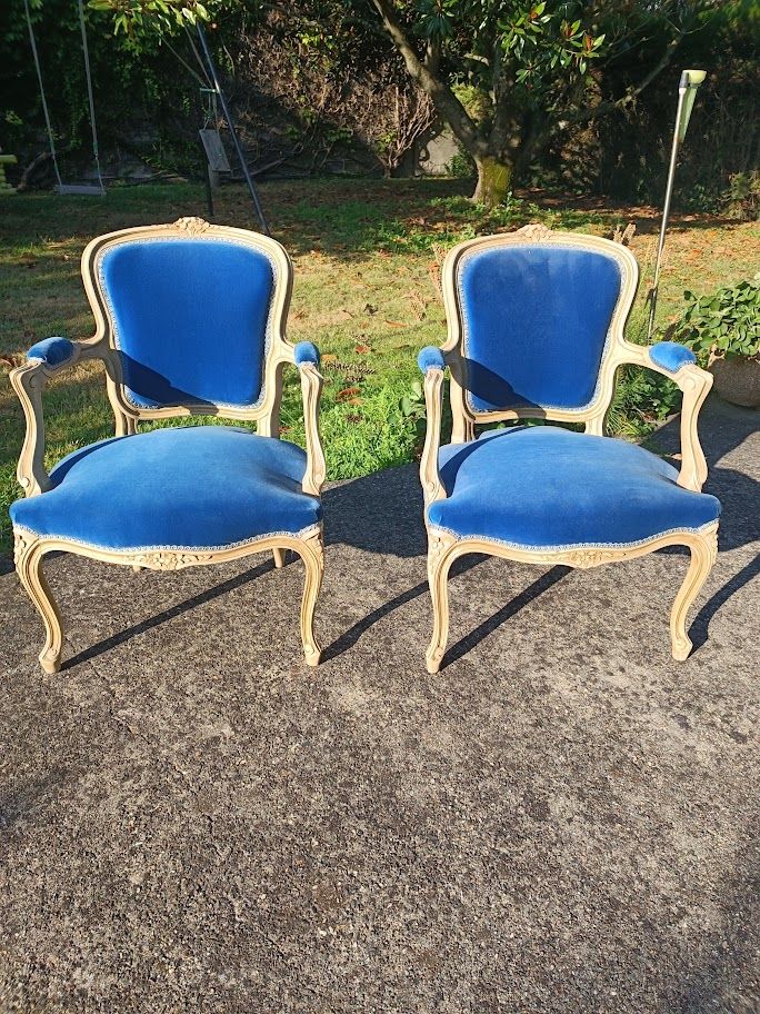 Deux cabriolets Louis xv 250 Toulouse (31)