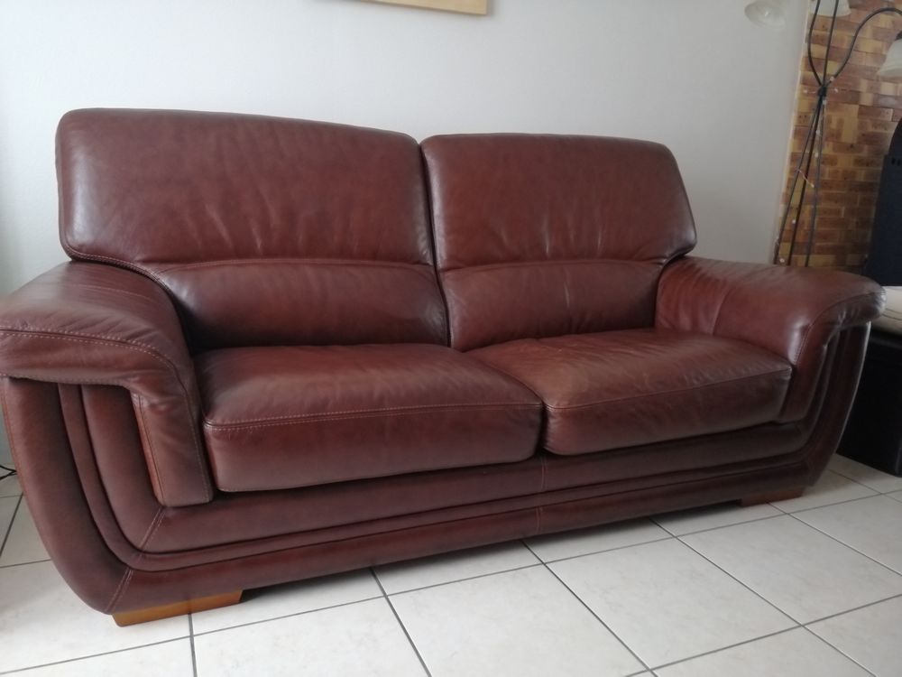 DEUX CANAPES CUIR 490 Limeil-Br�vannes (94)
