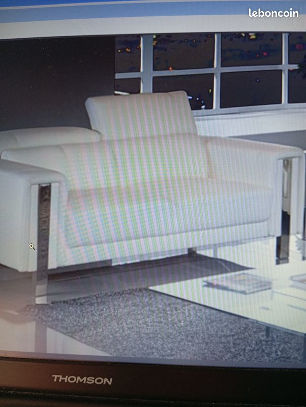 DEUX CANAPES  SIMILICUIR 250 S�te (34)