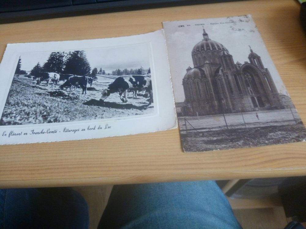 LOT DEUX CARTES POSTALES  REIMS ET LA FRANCHE COMTE 10 Levainville (28)