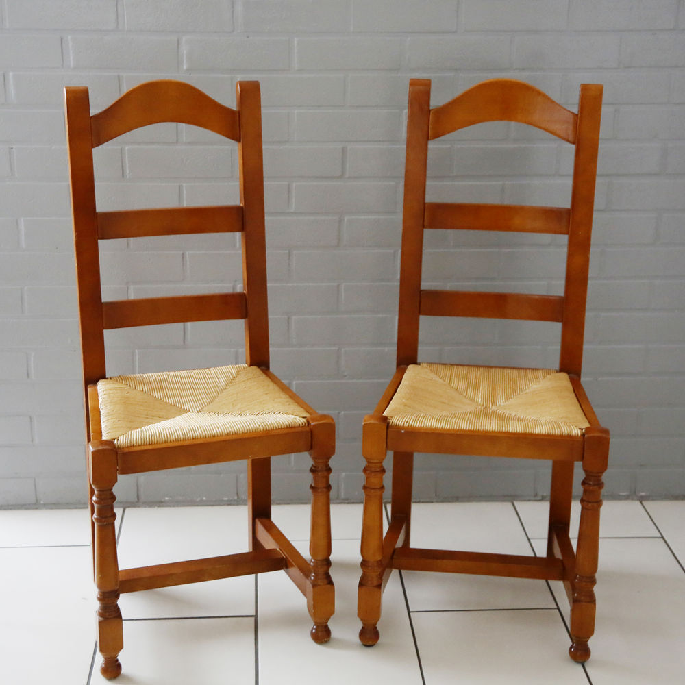 LOT DE DEUX CHAISES RUSTIQUES 50 Roncq (59)
