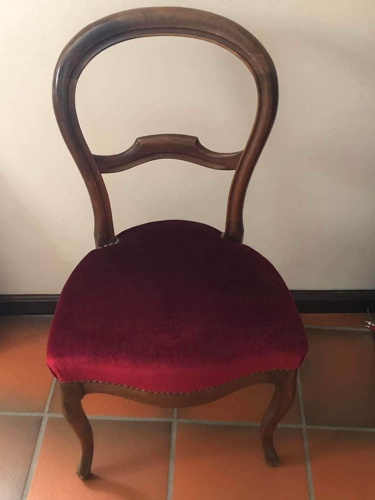 Deux chaises 18e siecle 60 K�nigsmacker (57)