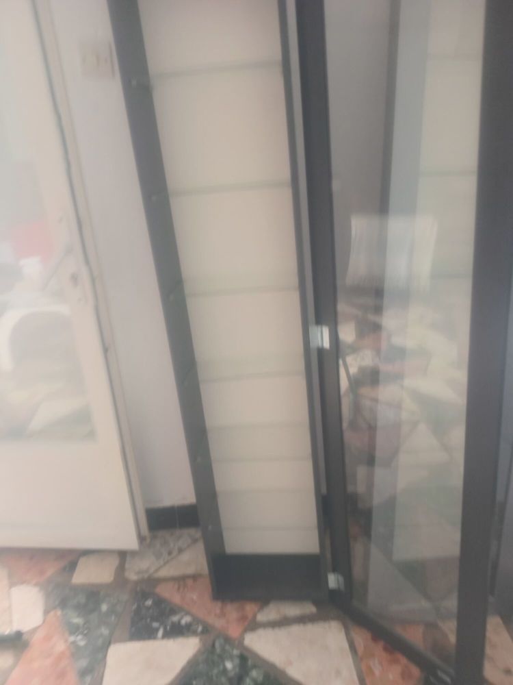 deux �tag�res 100 Istres (13)