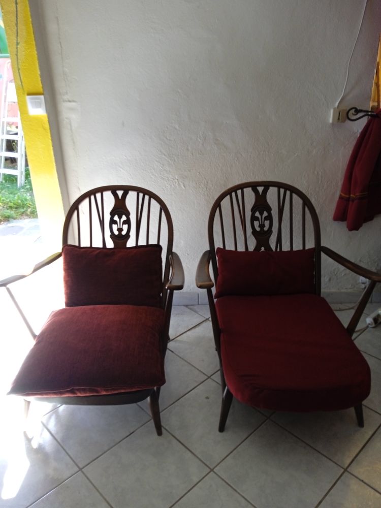 Deux fauteuils anglais de marque   ERCOL   280 Saint-Nicolas-du-P�lem (22)