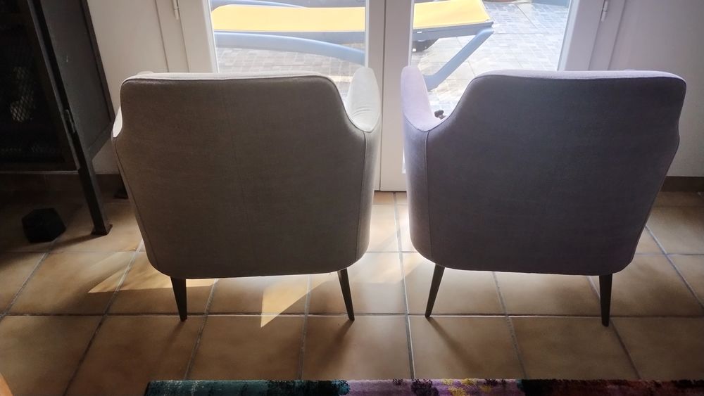 Lot de deux fauteuils de marque Furninova 400 Bidart (64)